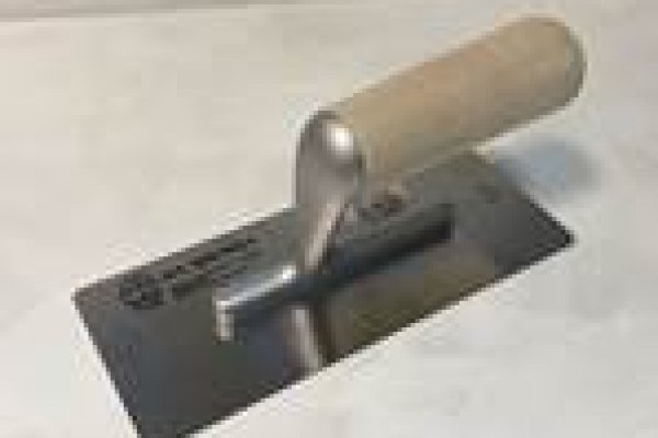 Кельма из нержавеющей стали трапецевидная с закругленными углами с заточенным лезвием 200x80x0,6мм